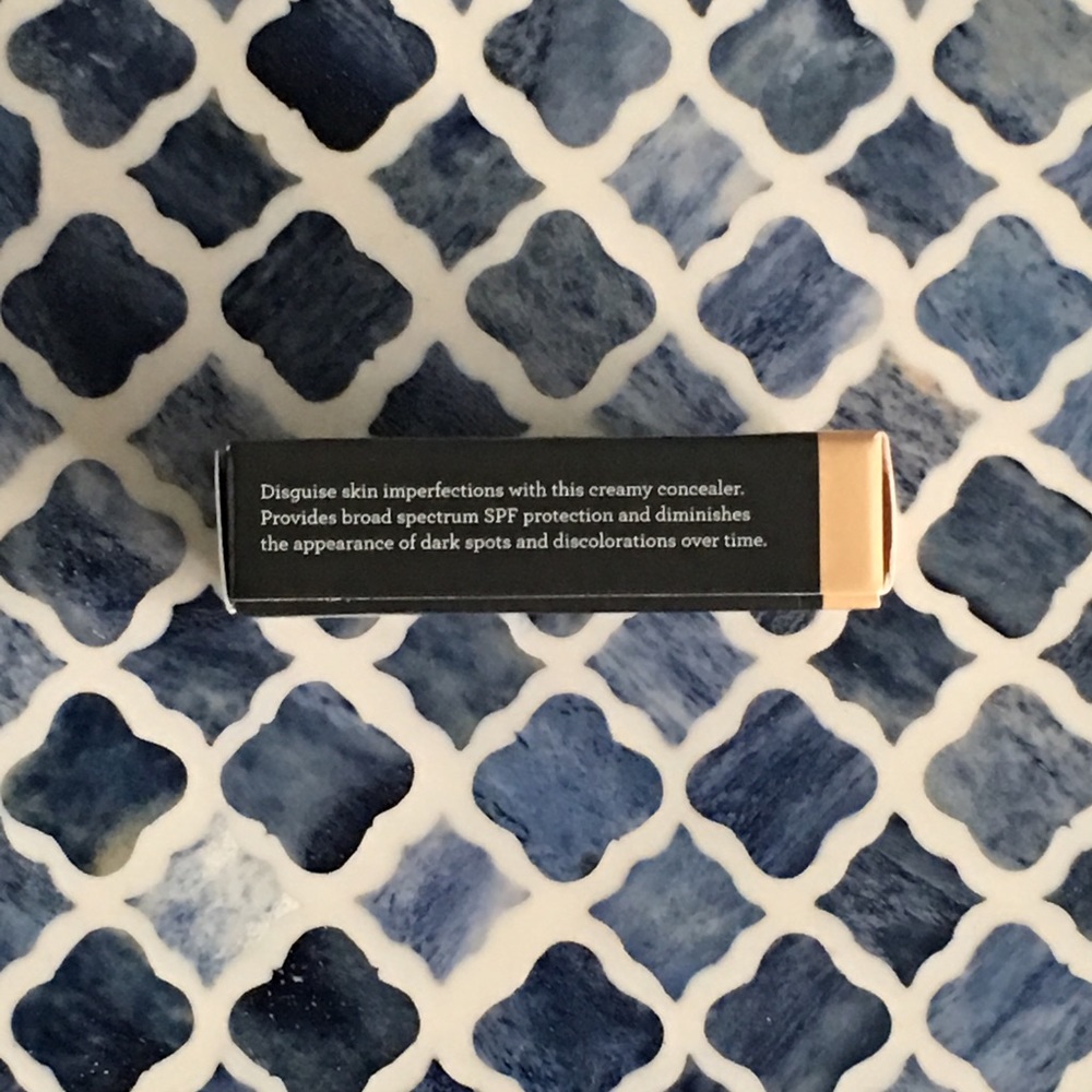 NIB bareMinerals Correcting Concealer “Medium 2” - Picture 2 of 4